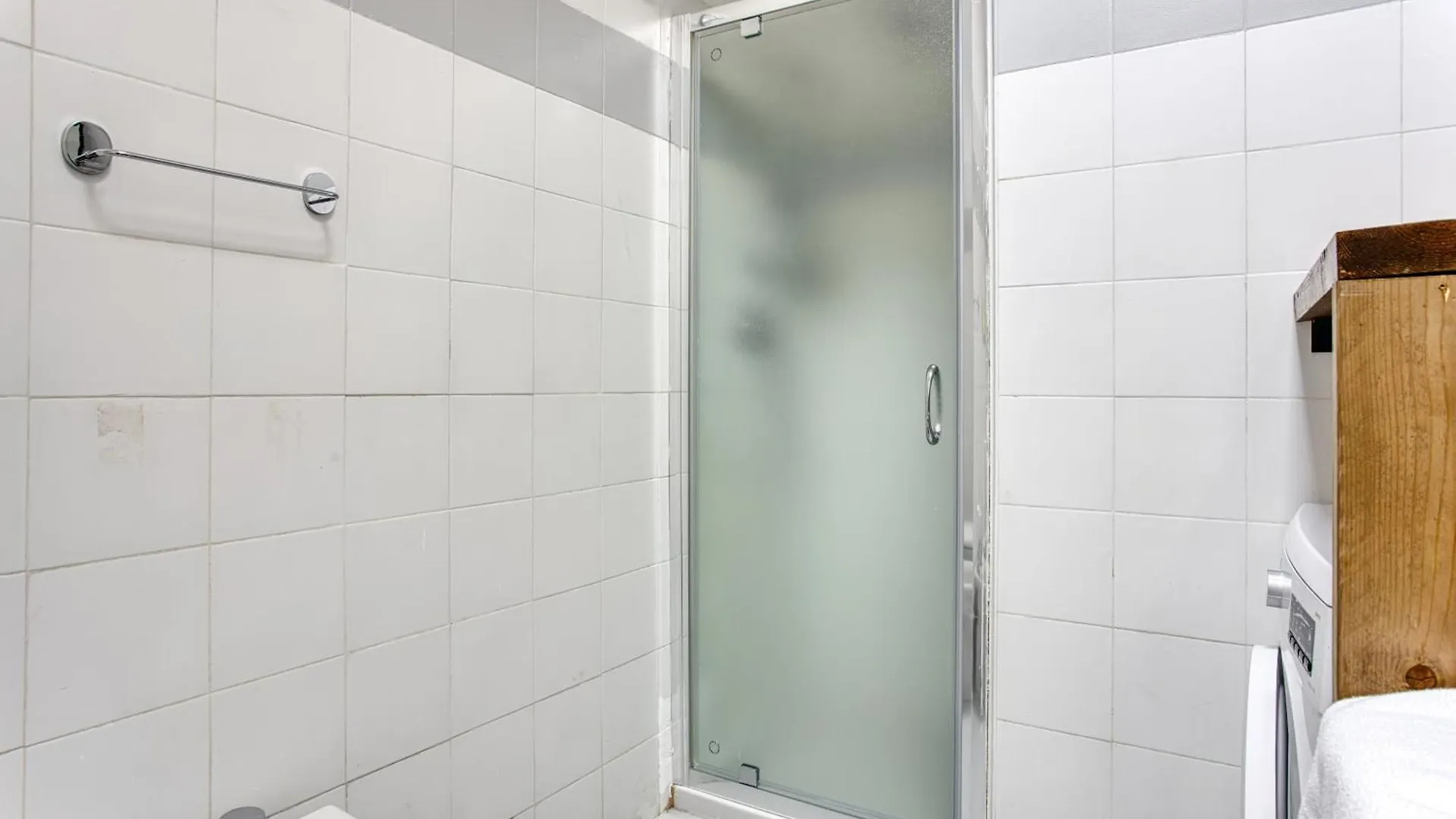 Cozy One Bedroom Apt Close 2 Public Transportation Milan 0*,  Italy
