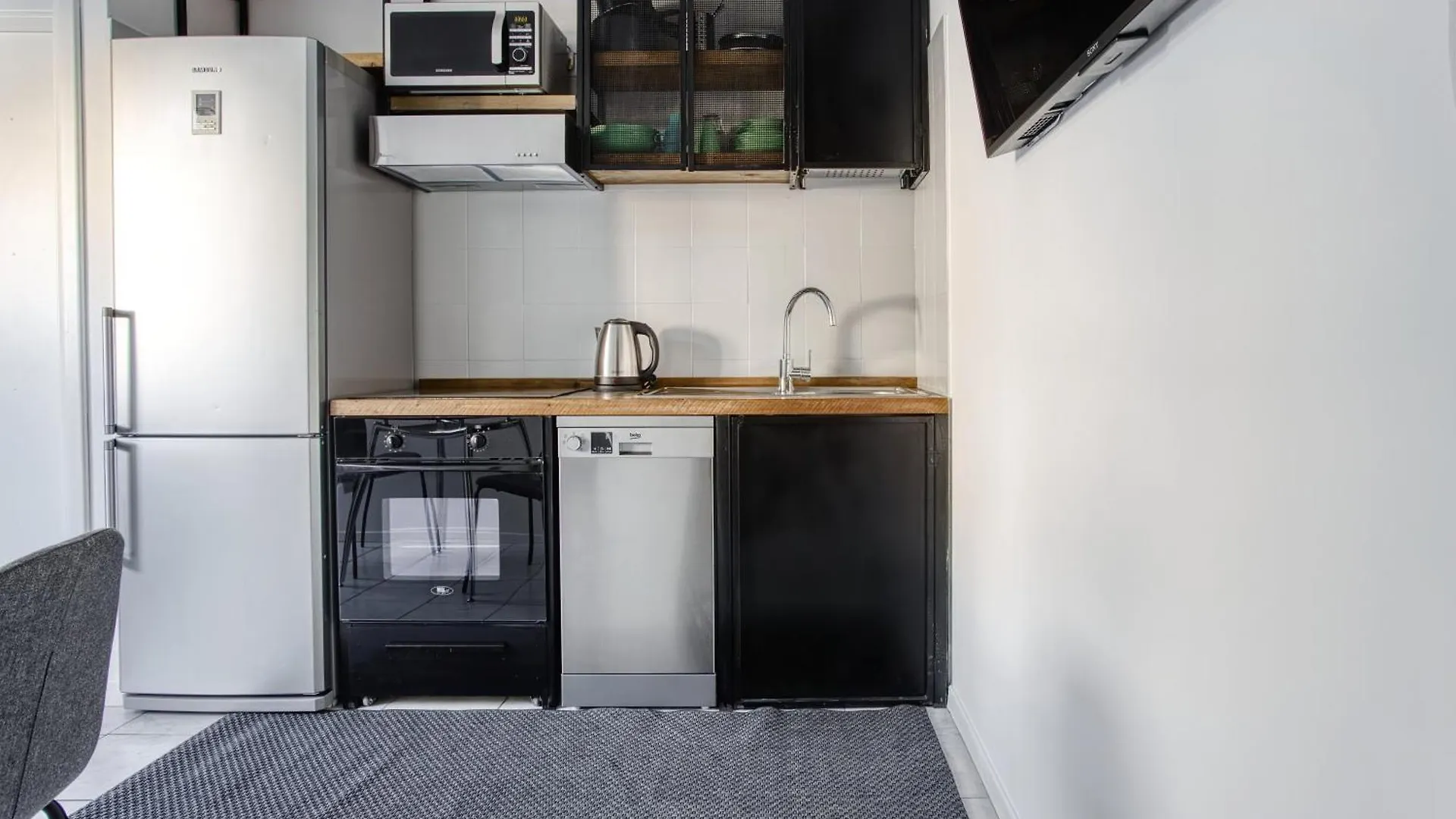 Cozy One Bedroom Apt Close 2 Public Transportation Milan 0*,  Italy